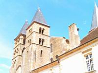 Paray-le-Monial - Basilique du Sacre-Coeur - Tours (5)